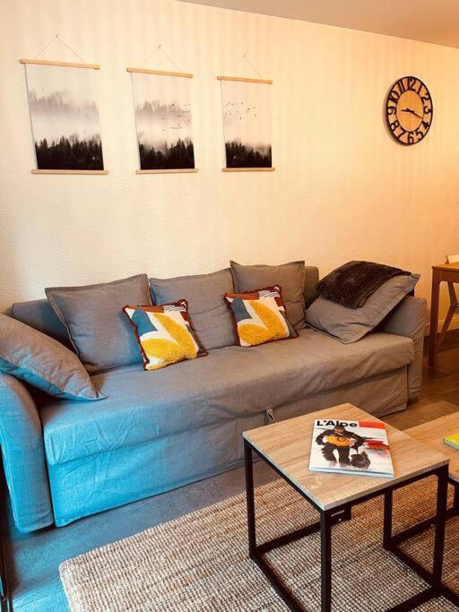 Grand T2 Renove, Plein Centre, 62 M² Apartment