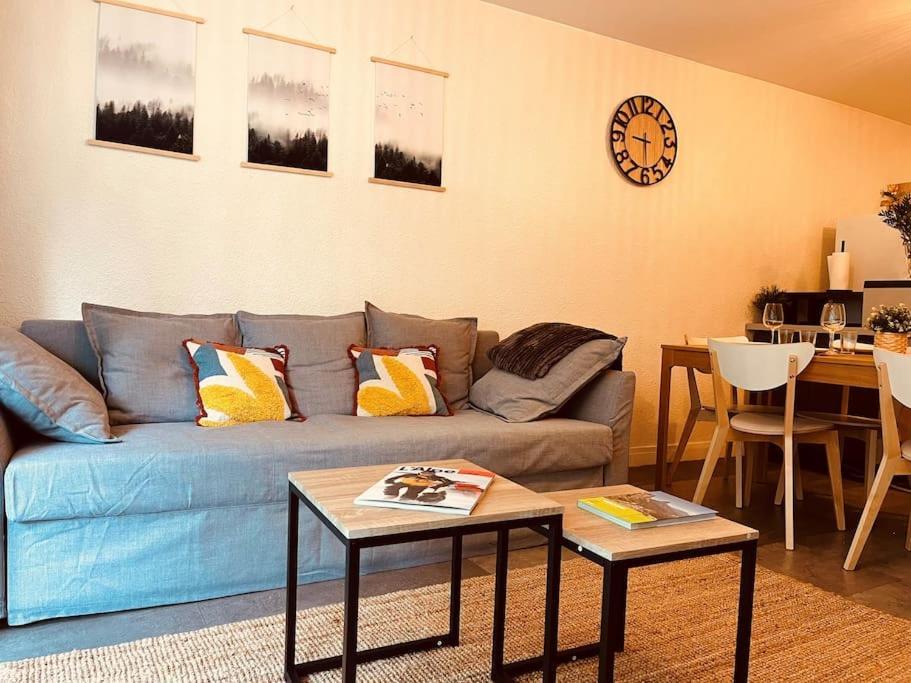 Grand T2 Renove, Plein Centre, 62 M² *
